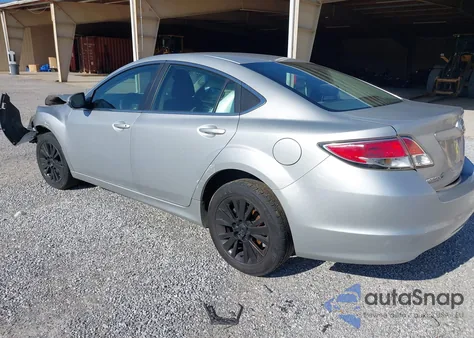 2010 Mazda Mazda6 I Touring из США, поврежденный, VIN 1YVHZ8CH3A5M16745